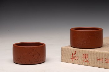 紫砂壶图片：曲峰 扳指杯 以底槽清打底粉降坡泥 精致实用 - 宜兴紫砂壶网