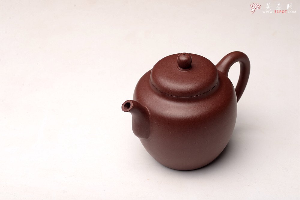 紫砂壶图片：美壶特惠 俞欣荣新作 圆润挺拔 高挑有力 高灯 - 宜兴紫砂壶网