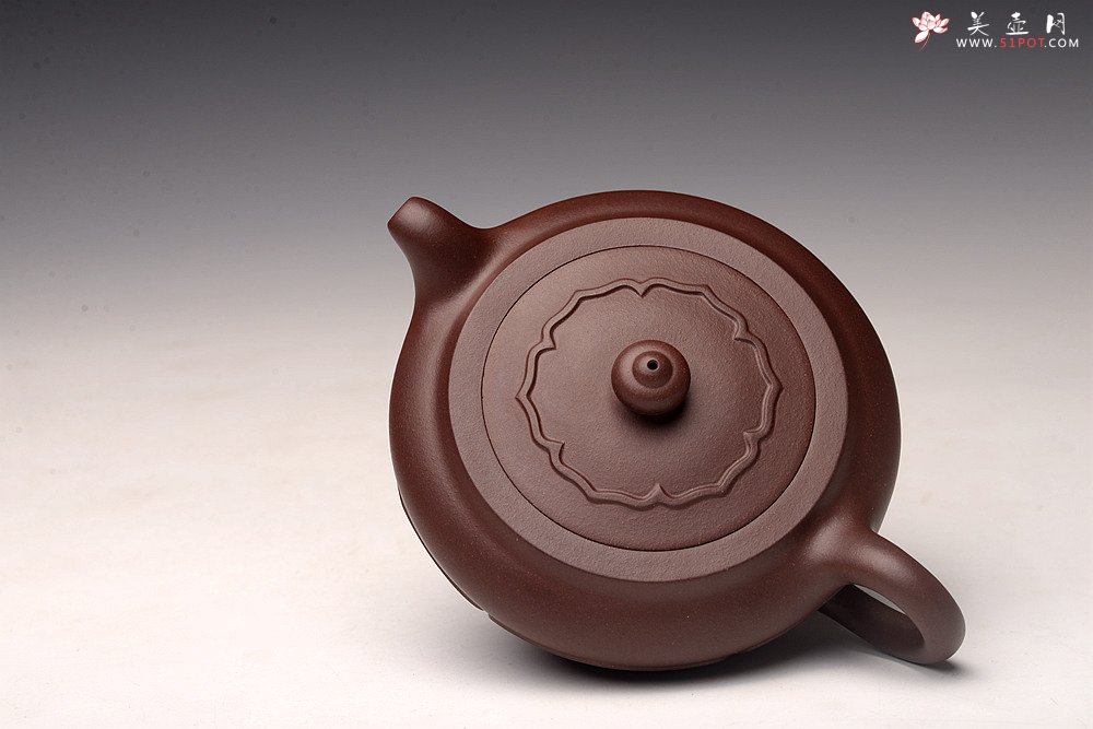 紫砂壶图片：大口实用 唐彬杰款 美壶特惠 莲花矮僧帽 细节处理到位  - 宜兴紫砂壶网