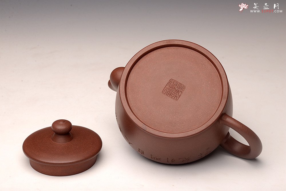 紫砂壶图片： 詹黎明、赵辉强强联合之收藏精品 全手精工 雄厚圆润 大宝相 - 宜兴紫砂壶网