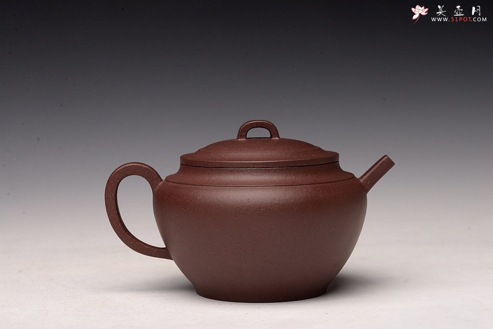 紫砂壶图片：詹黎明全手新作 古朴稳重 线条清晰流畅 颇具个性 陶瓮二 做工精致 - 宜兴紫砂壶网