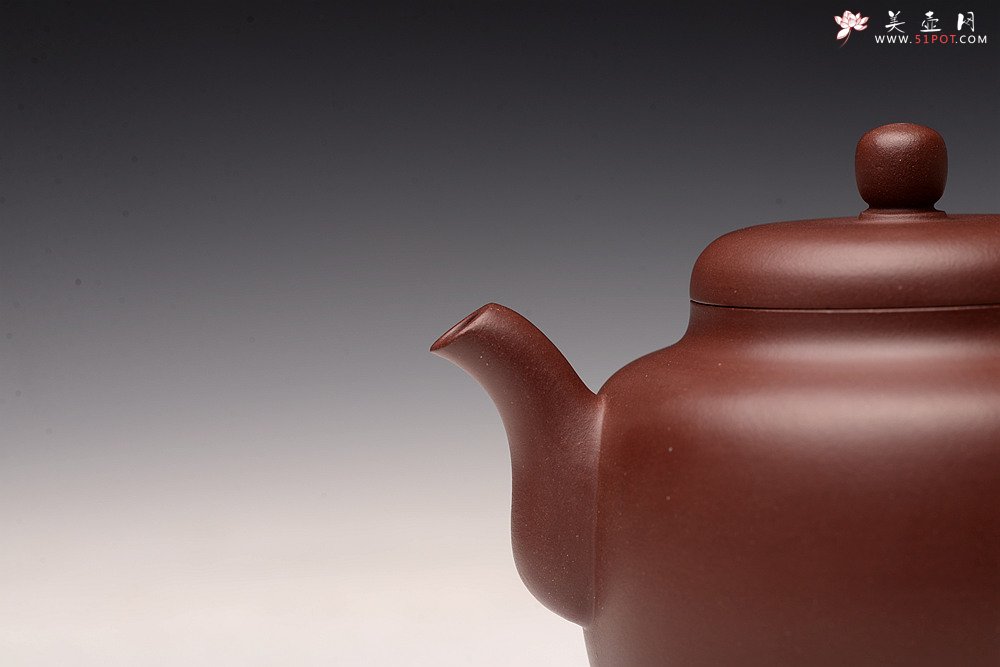 紫砂壶图片：美壶特惠 俞欣荣新作 圆润挺拔 高挑有力 高灯 - 宜兴紫砂壶网