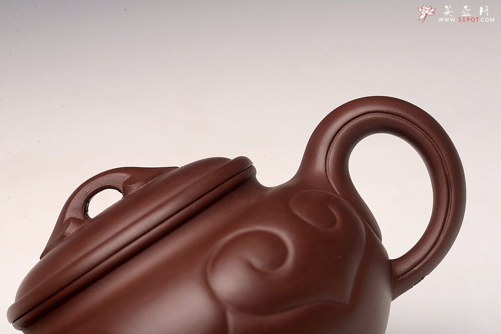 紫砂壶图片：顾小英丙申作品  优质老紫泥  仿古如意 大气稳重 - 宜兴紫砂壶网