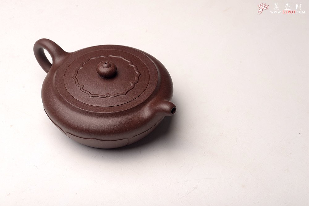 紫砂壶图片：大口实用 唐彬杰款 美壶特惠 莲花矮僧帽 细节处理到位  - 宜兴紫砂壶网