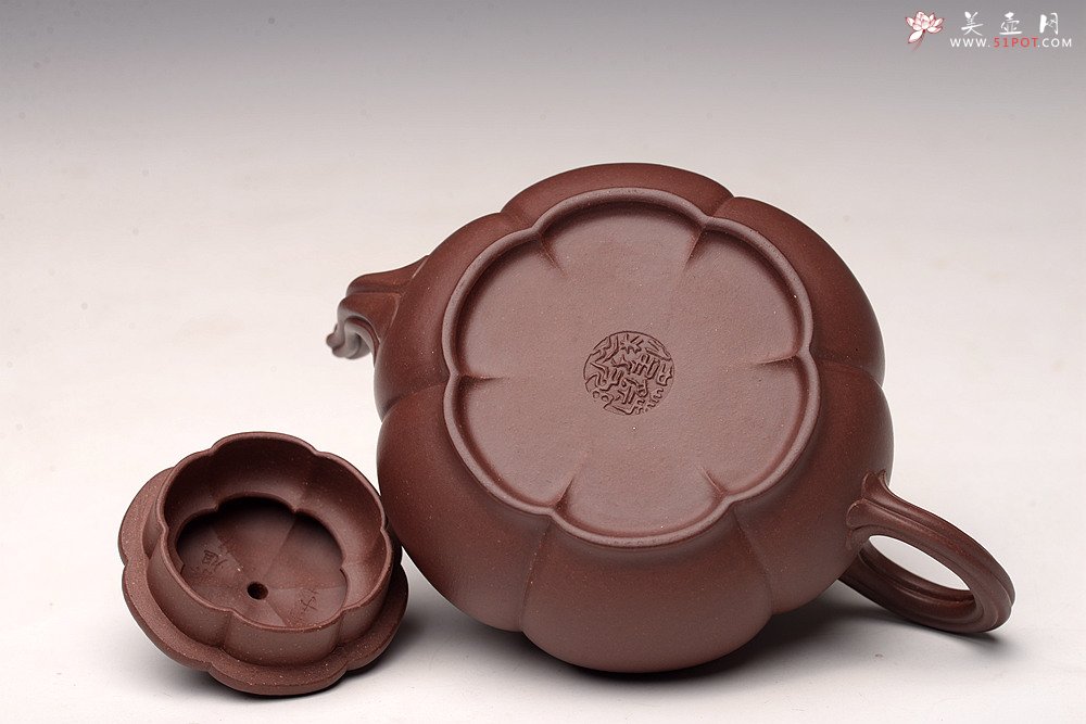 紫砂壶图片：气韵流畅 绽放之美 全手筋囊佳器 六瓣莲花 - 宜兴紫砂壶网