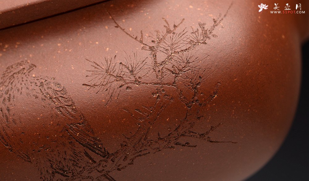 紫砂壶图片：储俊伟乙未年冬精品工力作 雄厚雄劲 高瞻远瞩 全手金砂传炉 赵辉先生文气装饰 - 宜兴紫砂壶网