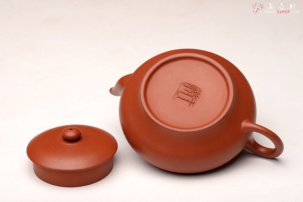 紫砂壶图片：王薇丙申全手 大口实用 清秀合手 小红泥虚扁 - 宜兴紫砂壶网