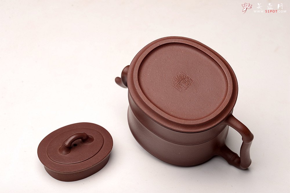 紫砂壶图片：储亚全手代表作 腰圆竹段 颇具难度  灵秀出尘 - 宜兴紫砂壶网