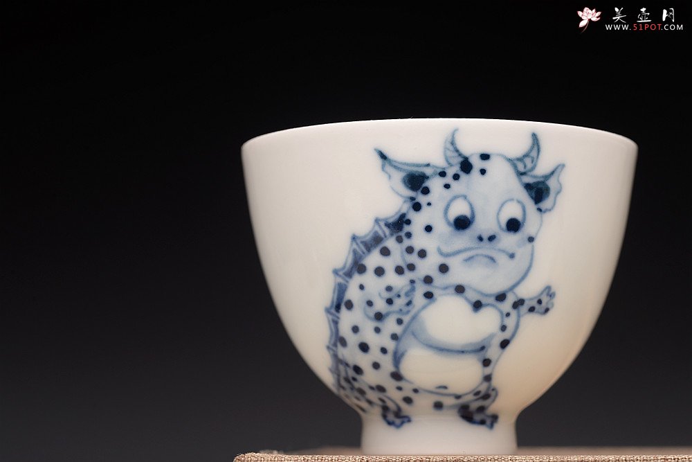 紫砂壶图片：大生（姜寅）玩瓷 小怪兽系列 趣味十足 ~ 品茗对杯 - 宜兴紫砂壶网