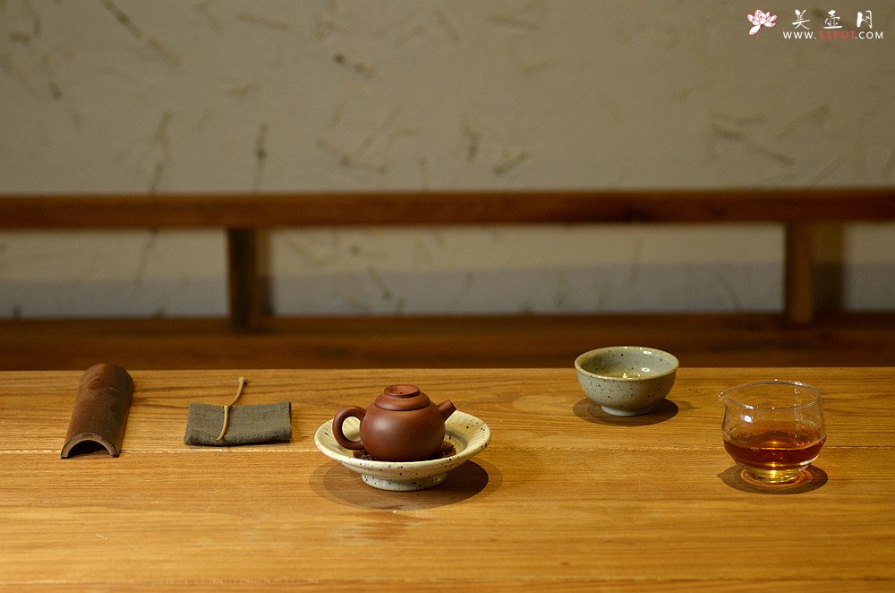 紫砂壶图片：美壶特惠 茶人最爱 古朴小品 实用巨轮  - 宜兴紫砂壶网