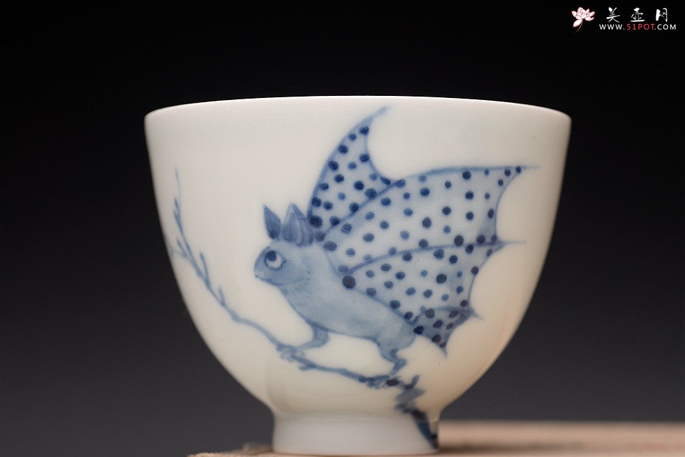 紫砂壶图片：大生（姜寅）玩瓷 小怪兽系列 趣味十足 ~ 品茗对杯 - 宜兴紫砂壶网