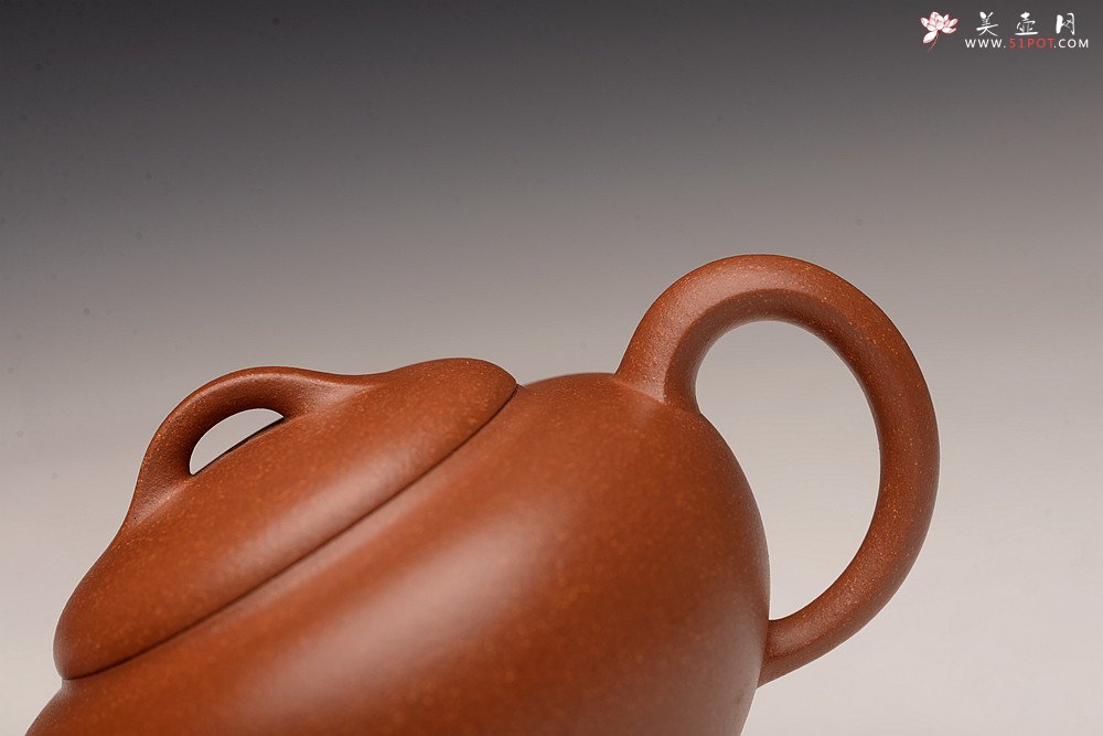 紫砂壶图片：于洪霞丙申春全手新品 设计 线条优美 做工精致 耐品实用 映心 - 宜兴紫砂壶网