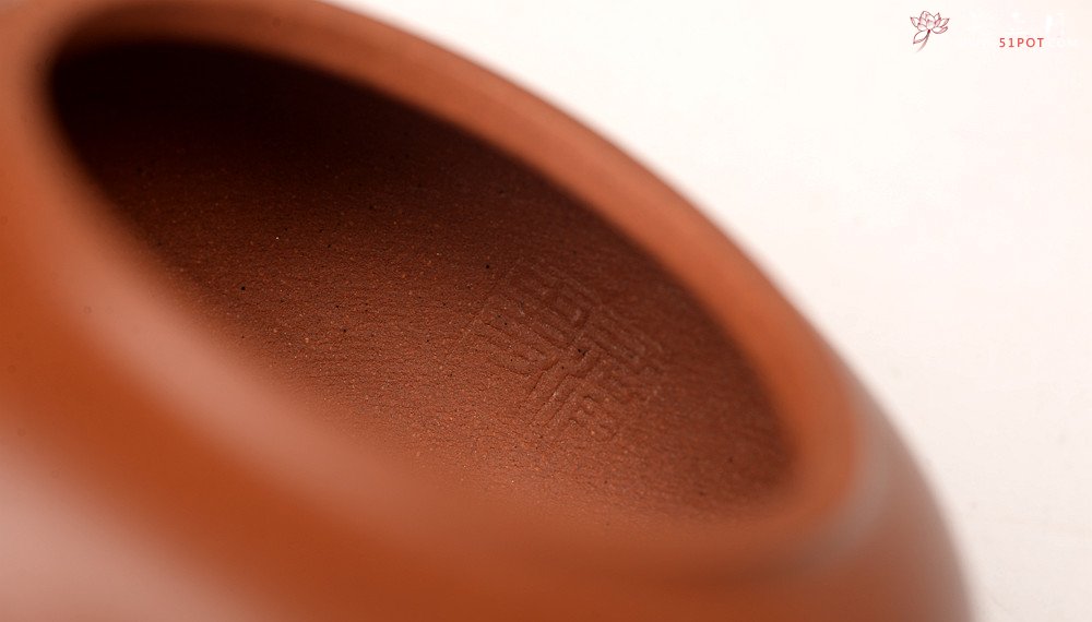 紫砂壶图片：于洪霞丙申春全手新品 设计 线条优美 做工精致 耐品实用 映心 - 宜兴紫砂壶网