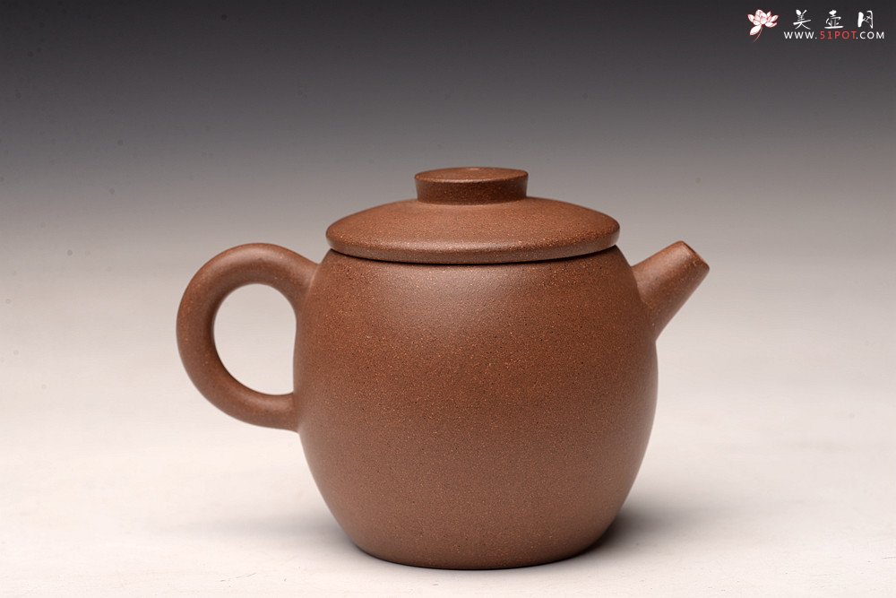 紫砂壶图片：耿其群全手作品 摹古巨轮 优质段泥 古朴拙雅 - 宜兴紫砂壶网