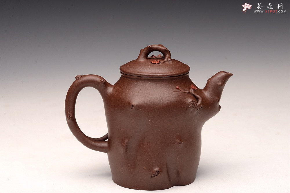 紫砂壶图片： 苍劲之意 古拙之风 单志萍松梅对桩 经典花货题材 - 宜兴紫砂壶网