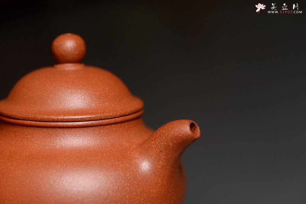紫砂壶图片：超级实用油润降坡泥之潘壶 手工练泥仅此一把 - 宜兴紫砂壶网