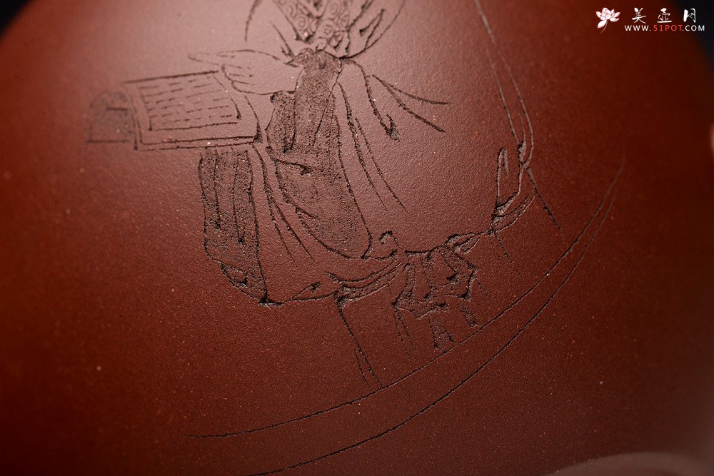 紫砂壶图片：饱满圆润 陈国良款式  一粒珠 游心堂主人装饰 - 宜兴紫砂壶网