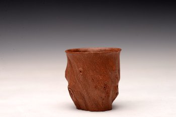 紫砂壶图片：美壶定制 精品全手树桩杯  优质降坡泥 文气把玩 - 宜兴紫砂壶网