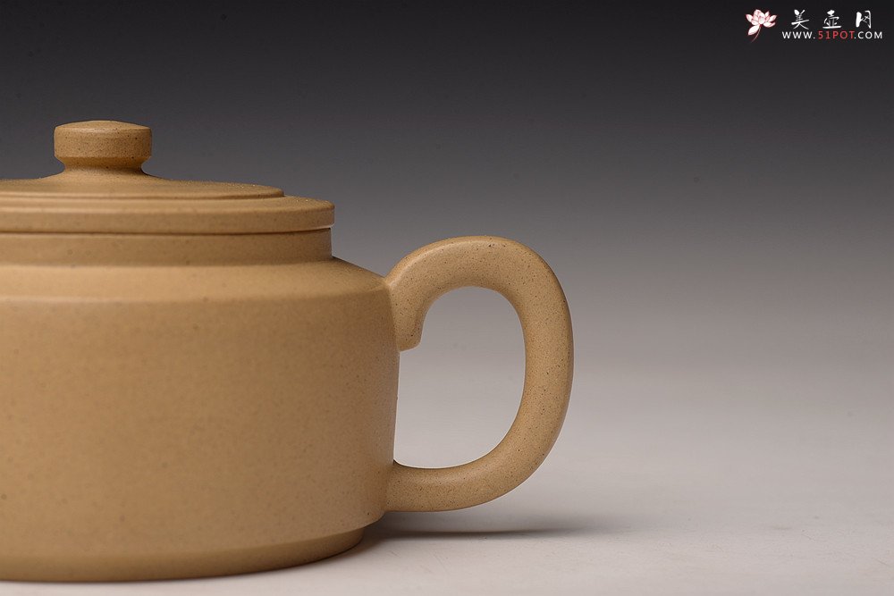 紫砂壶图片：耿其群全手精品 单片拍打 纯净本绿 传统经典 周盘 - 宜兴紫砂壶网