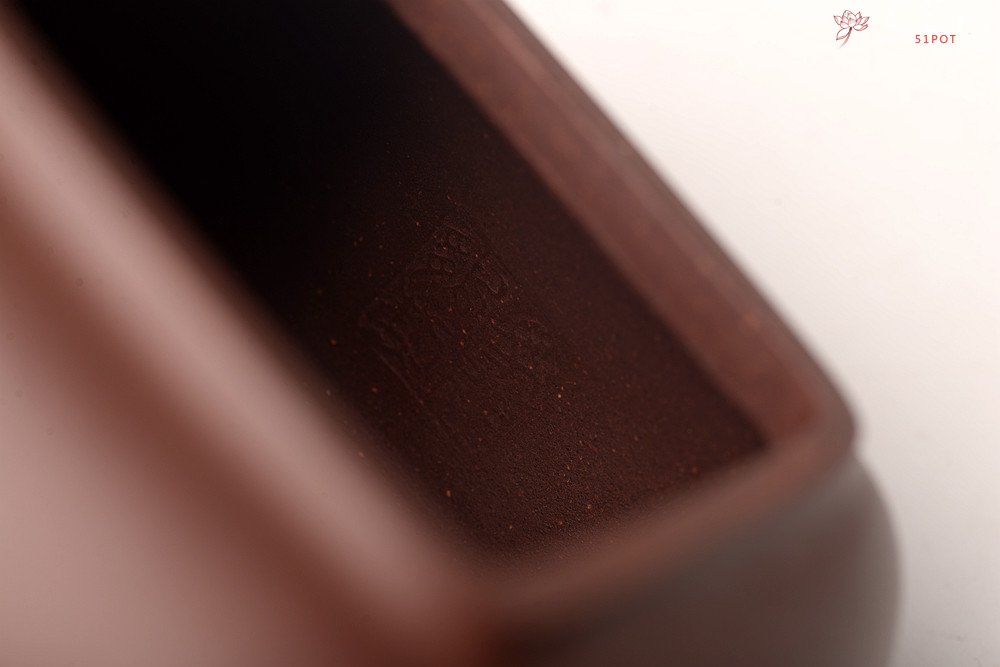 紫砂壶图片：马建鹏作品 美壶特惠 全手坦然 造型大方 - 宜兴紫砂壶网