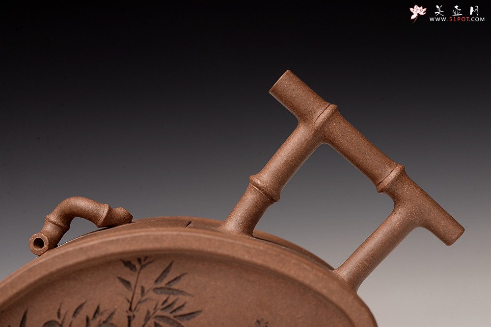 紫砂壶图片：耿其群创意新作 个性演绎 别具意趣  全手清风竹段  - 宜兴紫砂壶网