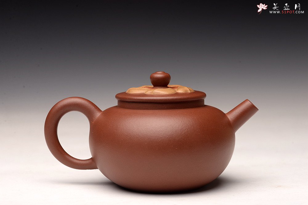 紫砂壶图片：优质底槽青 别具新意 全手锦上添花~ 炮管直流 - 宜兴紫砂壶网