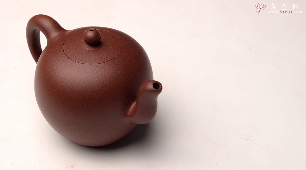 紫砂壶图片：徐正涛丙申夏全手新作 珠圆玉润  精工之作 美人肩 优质底槽青  - 宜兴紫砂壶网