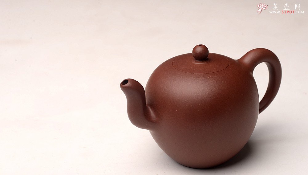 紫砂壶图片：徐正涛丙申夏全手新作 珠圆玉润  精工之作 美人肩 优质底槽青  - 宜兴紫砂壶网