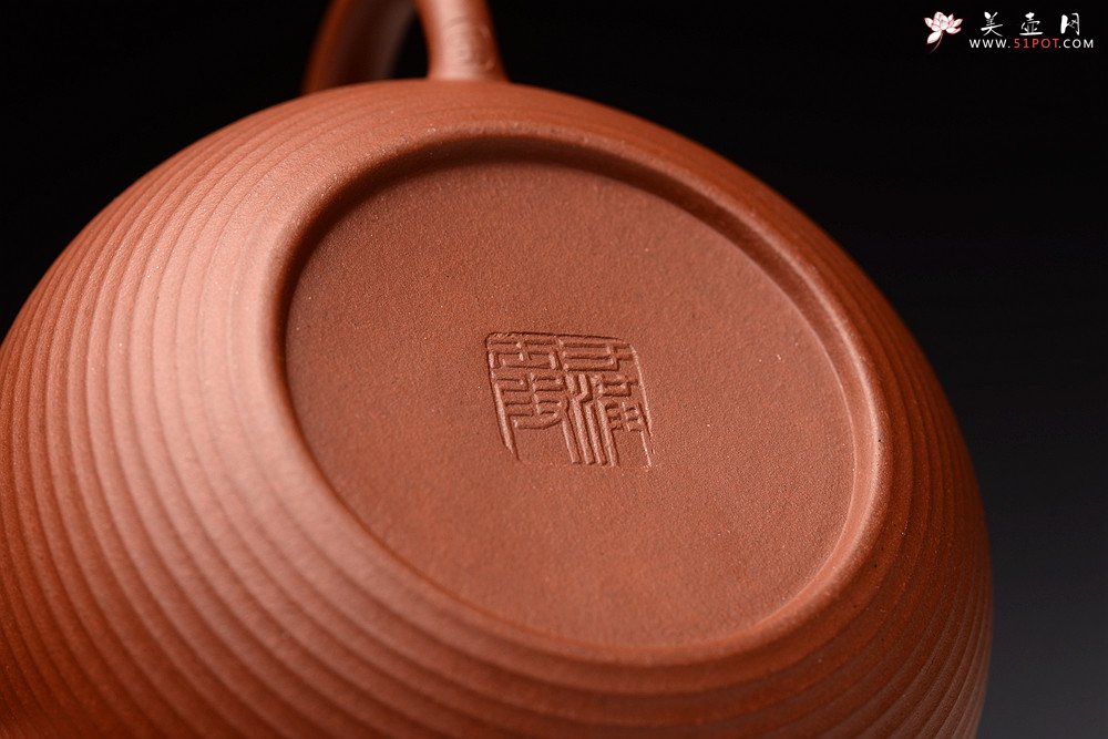 紫砂壶图片：于洪霞丙申夏全手作品 饱满圆润 率真线韵~ 做工精致 怡圆套组 - 宜兴紫砂壶网