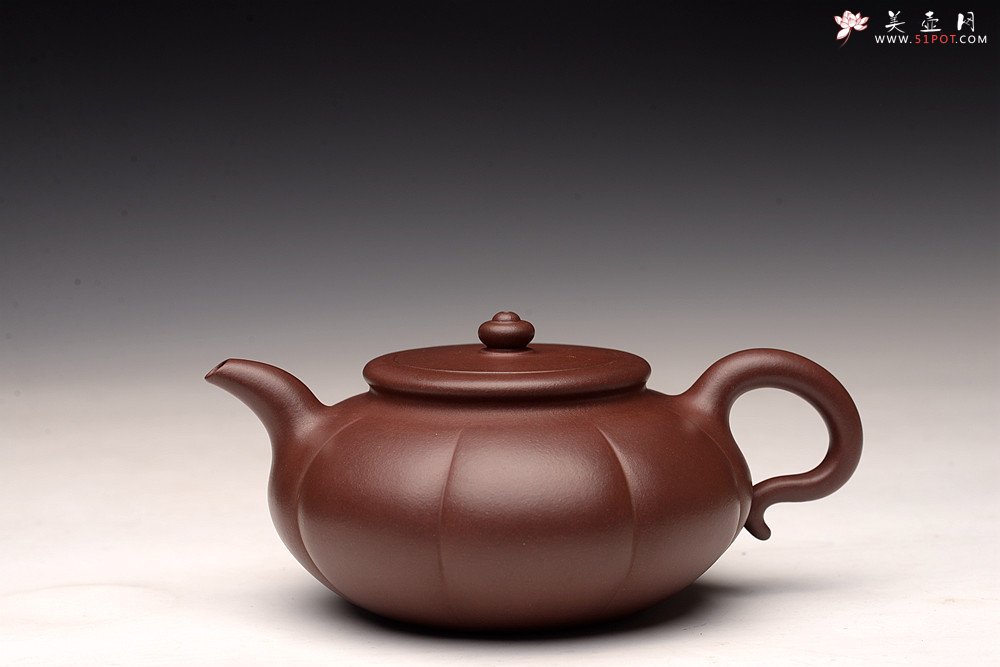 紫砂壶图片：陈进丙申初夏全手新作 筋囊器型 难度之大 端庄优雅 秋蕾 - 宜兴紫砂壶网