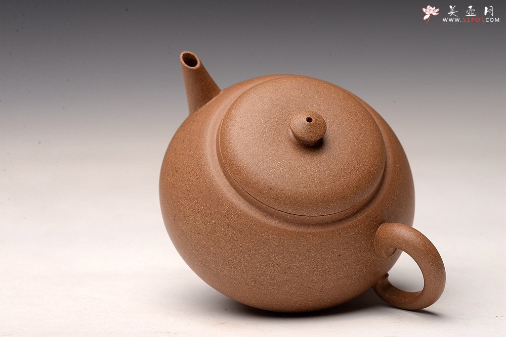 紫砂壶图片：储亚全手明式小品 优质老段泥 文气玩味 如意如意如我心意 - 宜兴紫砂壶网