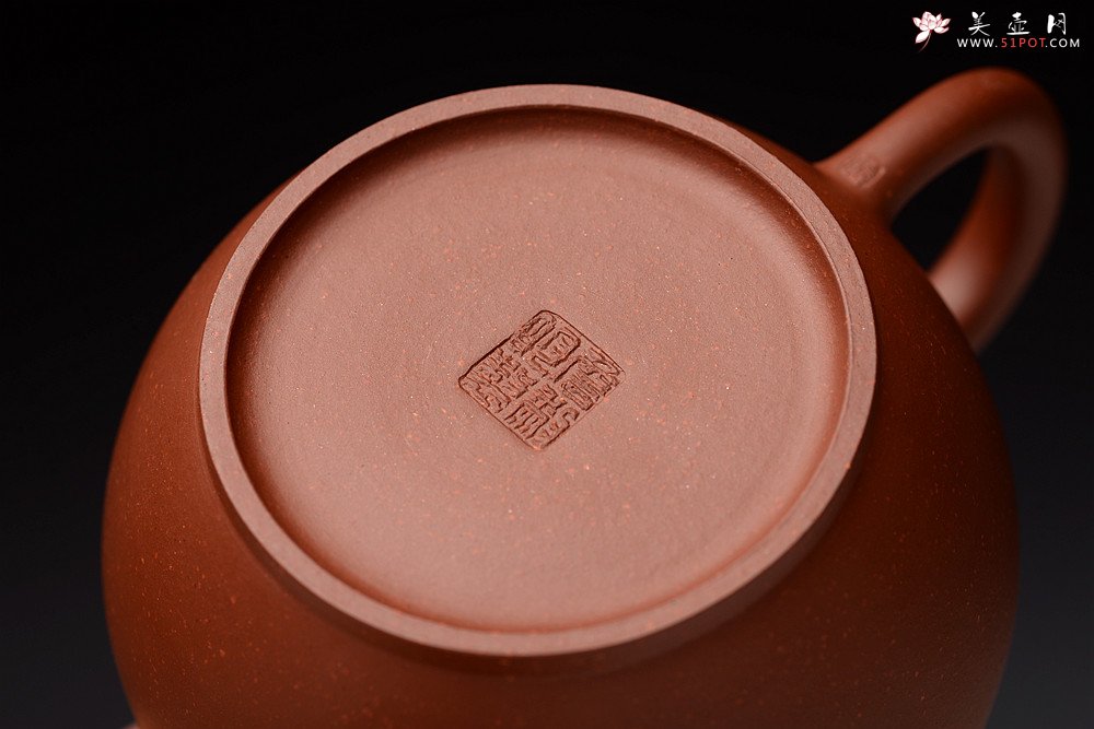 紫砂壶图片：詹黎明丙申初夏全手新作 端庄敦厚 型制耐品～持泡称心　儒行 - 宜兴紫砂壶网