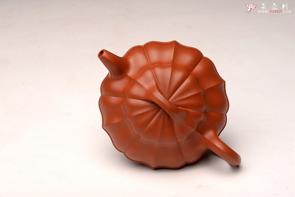 紫砂壶图片：经典作品 合菱 难得佳器 舒展有力 - 宜兴紫砂壶网