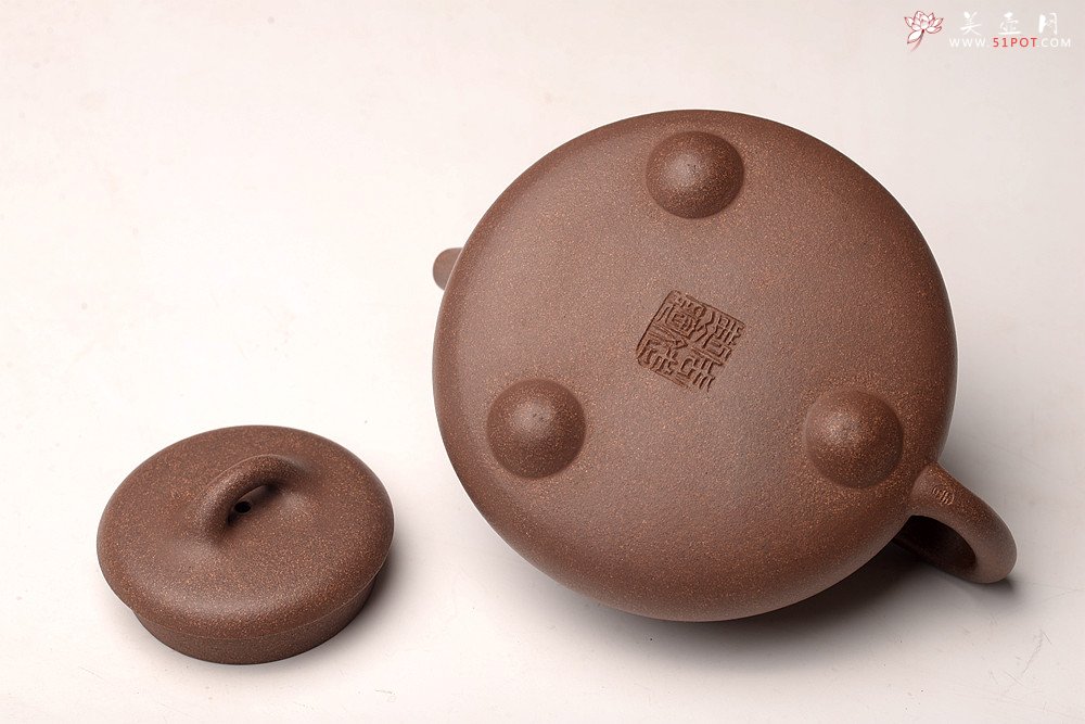 紫砂壶图片：陶兴双刀不肥而坚是以永年 周斌全手曼生石瓢 古朴文气 高温青灰泥 - 宜兴紫砂壶网