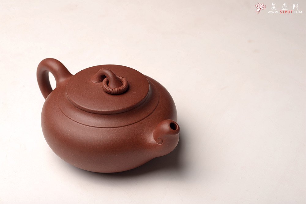 紫砂壶图片：新年特惠 马建鹏新品 造型有趣 大方实用 紫玉 - 宜兴紫砂壶网