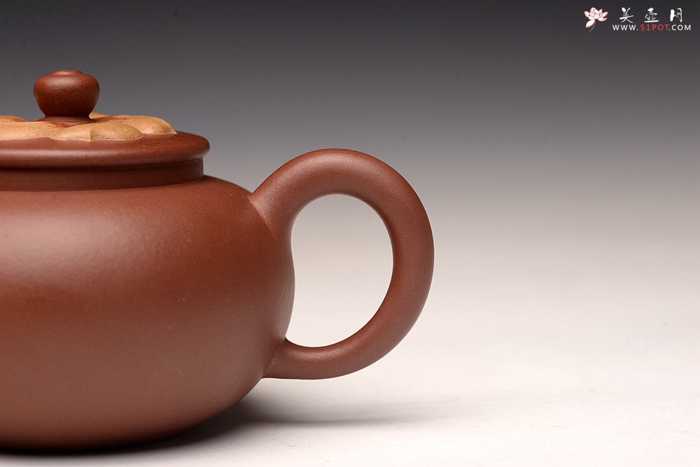 紫砂壶图片：优质底槽青 别具新意 全手锦上添花~ 炮管直流 - 宜兴紫砂壶网
