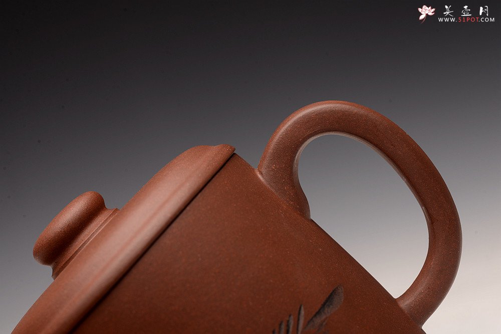 紫砂壶图片： 陆轶舟老师精刻 好料盖杯 精工  - 宜兴紫砂壶网