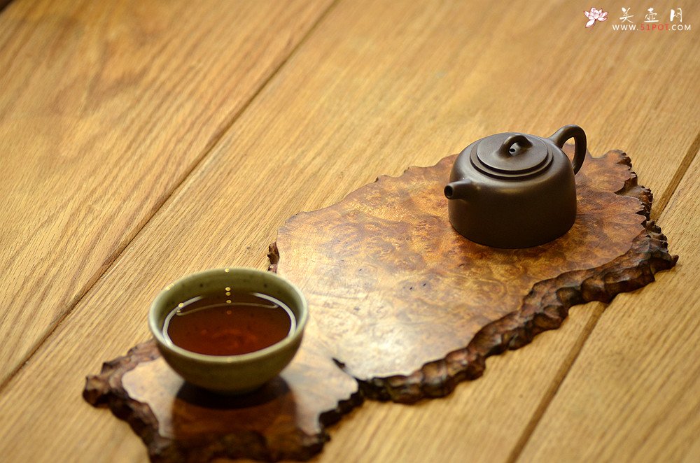 紫砂壶图片：美壶特惠 茶人最爱 传统实用~~小井栏 - 宜兴紫砂壶网