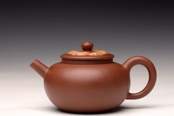 紫砂壶图片：优质底槽青 别具新意 全手锦上添花~ 炮管直流 - 宜兴紫砂壶网