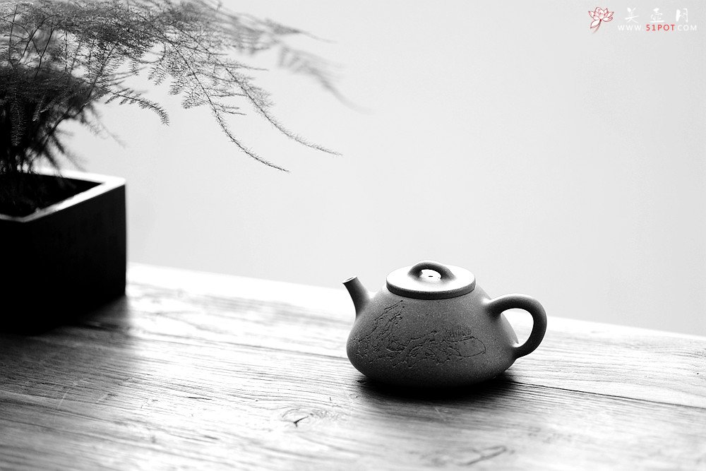 紫砂壶图片：周路健丙申夏全手新作  古意盎然 优质青段 心舟石瓢 陆轶舟文气装饰 - 宜兴紫砂壶网