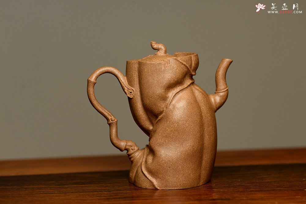 紫砂壶图片：林秀明丙申夏全手原创 摹竹韵寓隐逸之风 隐逸二式 养怡之福可得永年 - 宜兴紫砂壶网