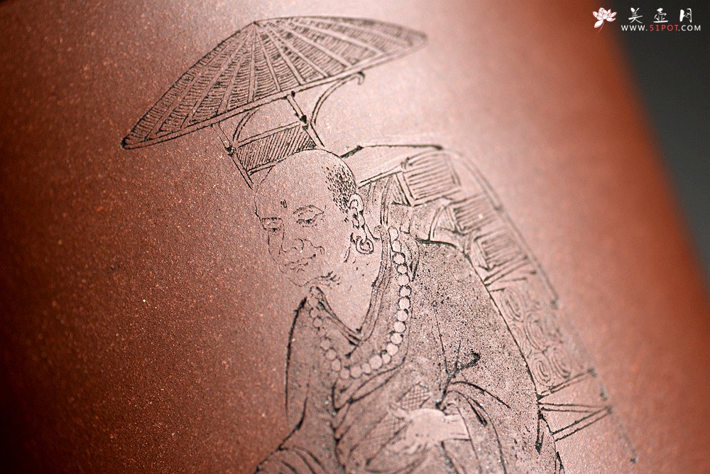 紫砂壶图片：游心堂主人精刻笔筒 刀法细腻 文房雅器 罗汉/玄奘西行 - 宜兴紫砂壶网