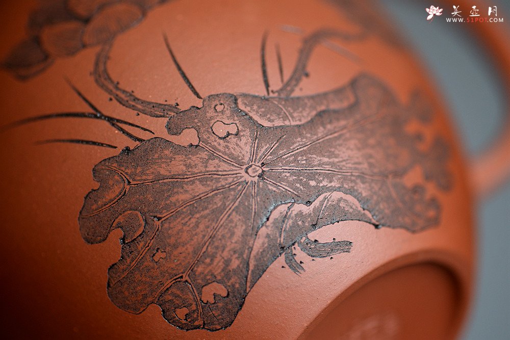 紫砂壶图片：钱建荷丙申初夏新品 亭亭玉立 线条优美  全手美人肩 - 宜兴紫砂壶网