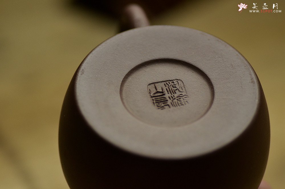紫砂壶图片：美壶特惠 玩味巨轮 茶人最爱 泓渝山房新品  - 宜兴紫砂壶网