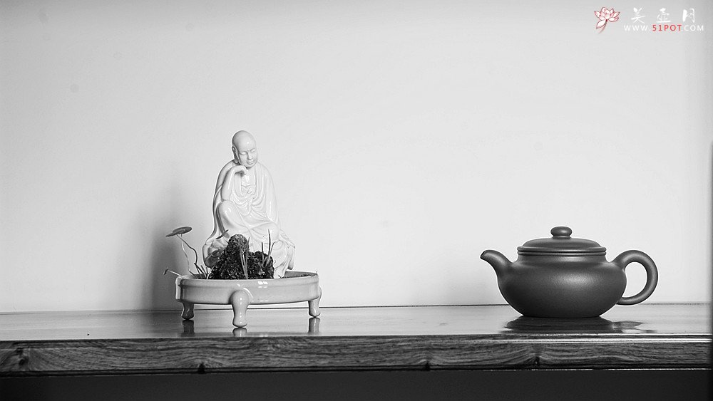 紫砂壶图片：邵春良丙申夏全手新作 光素经典 摹古景舟仿古 线条舒展 耐品佳作 - 宜兴紫砂壶网