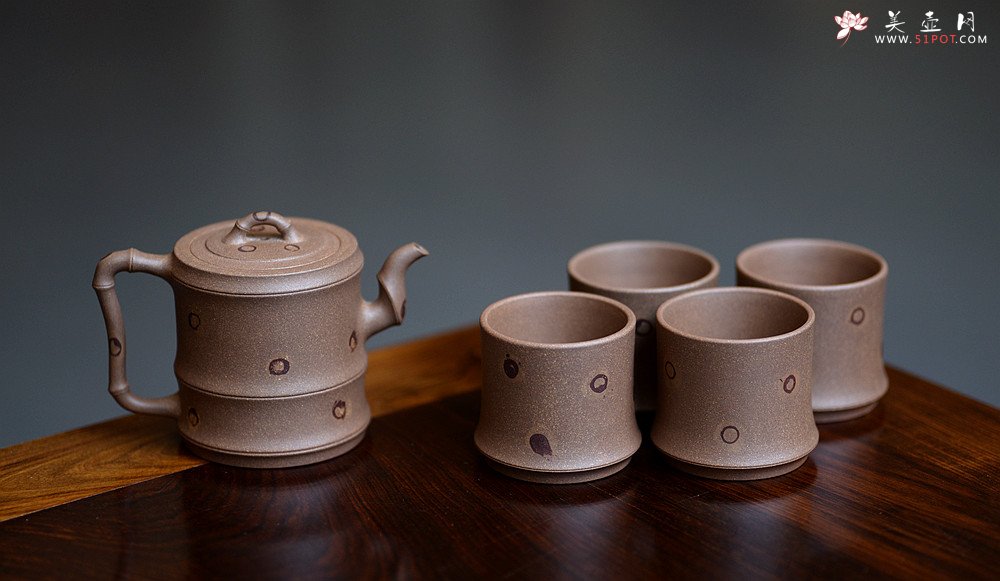 紫砂壶图片：储亚丙申夏全手新作 小秀竹套具 颇具难度 灵秀出尘 优质老段 - 宜兴紫砂壶网