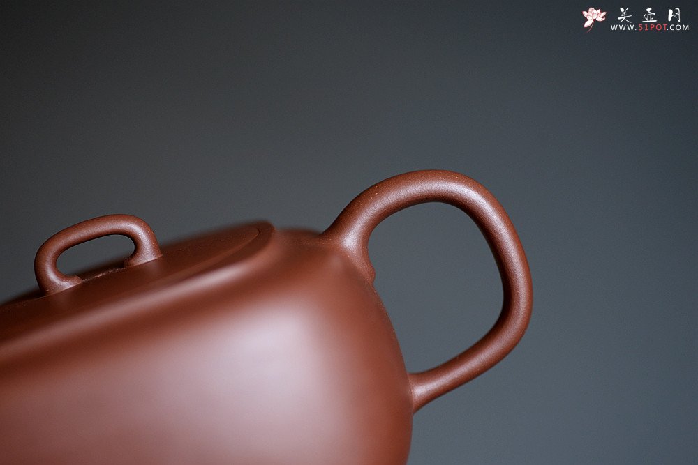 紫砂壶图片：于洪跃丙申夏 全手新作 谦谦之风 方不至刚圆不至柔 君正  - 宜兴紫砂壶网