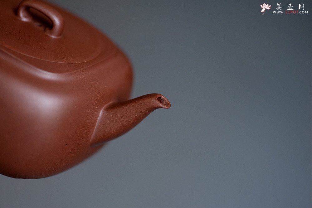 紫砂壶图片：于洪跃丙申夏 全手新作 谦谦之风 方不至刚圆不至柔 君正  - 宜兴紫砂壶网