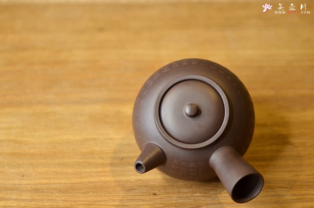 紫砂壶图片：泓渝山房 煮茶品茗 玩味侧把巨轮 茶人风情~ 电陶炉烧水 - 宜兴紫砂壶网