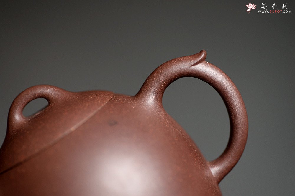 紫砂壶图片：文人作品 全手矮秦权 游心堂装饰  传统经典 - 宜兴紫砂壶网